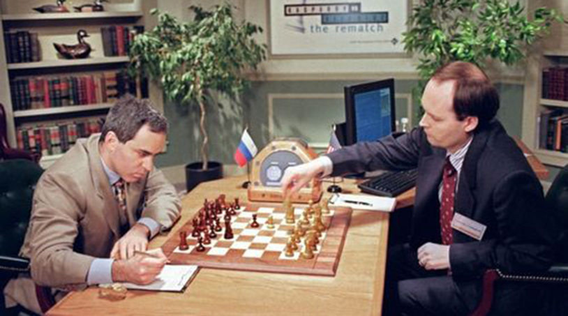 Garry Kasparov vs IBM Deep Blue playing