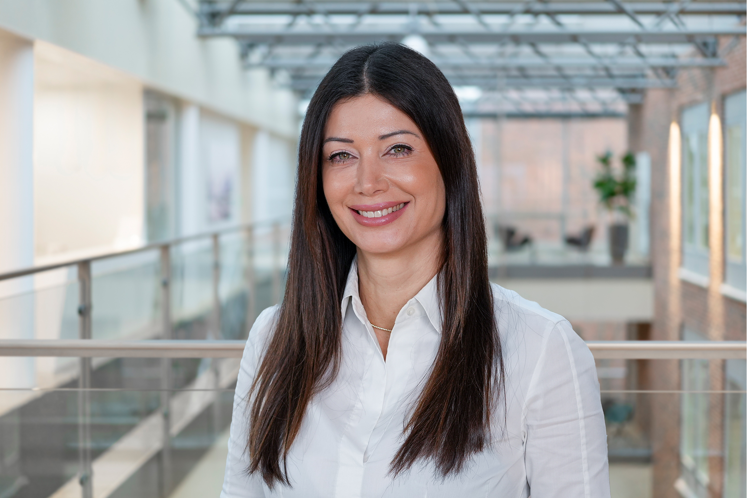 Natalie Shaverdian Riise-Knudsen